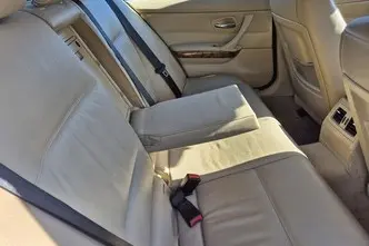 BMW 325, 2.5, 160 kW, bensiin, manuaal, tagavedu
