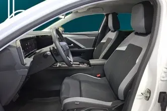 Opel Astra, 1.2, 96 kW, petrol, automatic, front-wheel drive