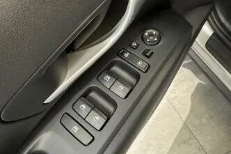 Hyundai Tucson, 1.6, 110 kW, bensiin, manuaal, esivedu