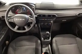 Dacia Sandero, 1.0, 67 kW, бензин, механическая, передний привод