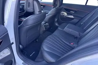 Mercedes-Benz E 220, 2.0, 145 kW, hybrid, automatic, four-wheel drive