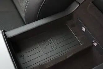Audi A6, 2.0, 195 kW, plug-in hybrid, automatic, four-wheel drive
