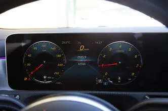 Mercedes-Benz CLA 200, 1.3, 120 kW, bensiin, automaat, esivedu