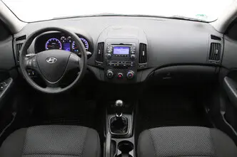 Hyundai i30, 1.4, 80 kW, petrol, manual, front-wheel drive