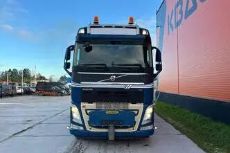 Volvo FH 540 8x4, 405 kW, diesel, automatic