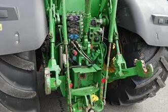 John Deere 7290R, 9.0, 235 kW, diesel, automatic, four-wheel drive