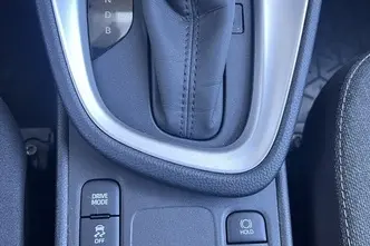Toyota Yaris Cross, 1.5, 68 kW, hübriid, automaat, esivedu
