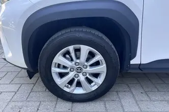 Toyota Yaris Cross, 1.5, 68 kW, hübriid, automaat, esivedu