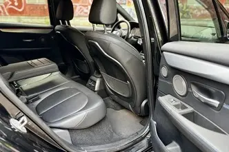 BMW 225 Active Tourer, 1.5, 100 kW, гибрид, автомат, полный привод