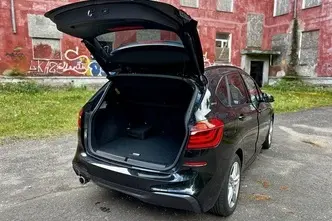 BMW 225 Active Tourer, 1.5, 100 kW, гибрид, автомат, полный привод