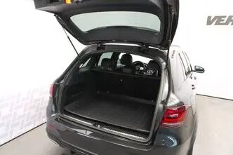 Mercedes-Benz GLC 220, 2.0, 143 kW, diesel, automatic, four-wheel drive