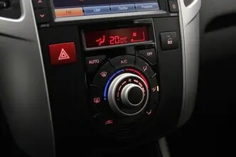 Kia Venga, 1.4, 66 kW, petrol, manual, front-wheel drive