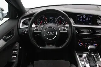 Audi A4, 2.0, 165 kW, бензин, автомат, полный привод