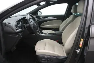 Opel Insignia, 2.0, 128 kW, diesel, automatic, front-wheel drive