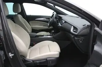 Opel Insignia, 2.0, 128 kW, diesel, automatic, front-wheel drive