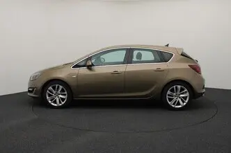 Opel Astra, 1.4, 103 kW, бензин, механическая, передний привод
