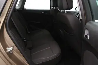 Opel Astra, 1.4, 103 kW, бензин, механическая, передний привод