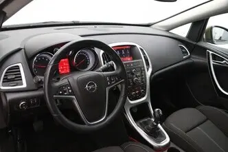Opel Astra, 1.4, 103 kW, бензин, механическая, передний привод