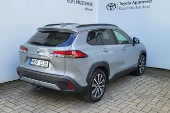 Toyota Corolla Cross, 2.0, 112 kW, гибрид, автомат, передний привод