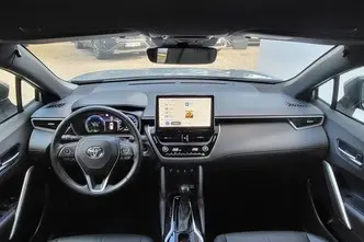 Toyota Corolla Cross, 2.0, 112 kW, гибрид, автомат, передний привод