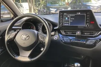 Toyota C-HR, 1.8, 72 kW, hybrid, automatic, front-wheel drive