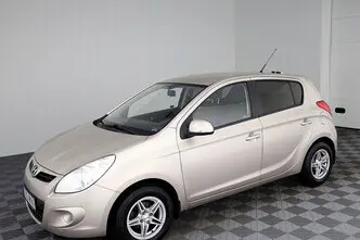 Hyundai i20, 1.4, 100 kW, petrol, automatic, front-wheel drive