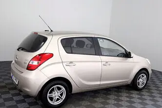 Hyundai i20, 1.4, 100 kW, petrol, automatic, front-wheel drive