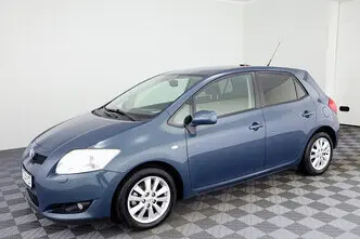 Toyota Auris, 1.6, 123 kW, petrol, automatic, front-wheel drive