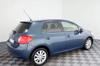 Toyota Auris, 1.6, 123 kW, petrol, automatic, front-wheel drive