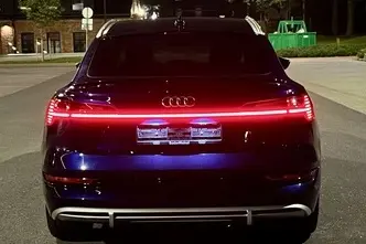 Audi e-tron, 158 kW, elekter, automaat, nelikvedu