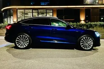 Audi e-tron, 158 kW, elekter, automaat, nelikvedu