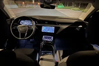 Audi e-tron, 158 kW, elekter, automaat, nelikvedu
