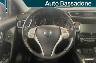 Nissan Qashqai, 1.2, 85 kW, petrol, automatic, front-wheel drive