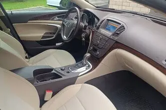 Opel Insignia, 2.0, 184 kW, petrol, automatic, four-wheel drive