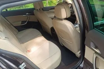 Opel Insignia, 2.0, 184 kW, petrol, automatic, four-wheel drive