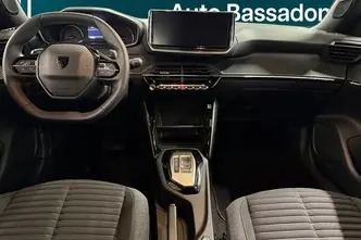 Peugeot 2008, 1.2, 96 kW, бензин, автомат, передний привод