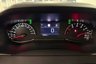 Peugeot 2008, 1.2, 96 kW, бензин, автомат, передний привод