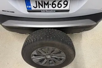 Peugeot 2008, 1.2, 96 kW, бензин, автомат, передний привод