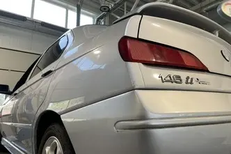 Alfa Romeo Alfa 146, 2.0, 110 kW, petrol, manual, front-wheel drive