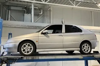 Alfa Romeo Alfa 146, 2.0, 110 kW, petrol, manual, front-wheel drive