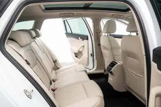 Škoda Superb, 2.0, 140 kW, diisel, automaat, nelikvedu