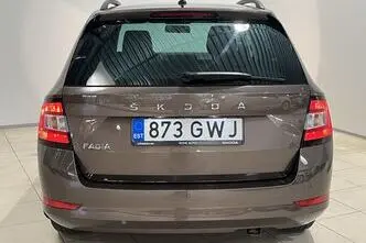 Škoda Fabia, 1.0, 70 kW, bensiin, manuaal, esivedu