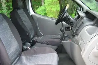 Renault Trafic, 2.0, 66 kW, diesel, manual, front-wheel drive