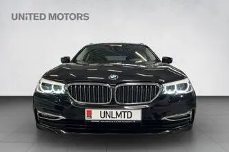 BMW 520, 2.0, 140 kW, гибрид, автомат, задний привод