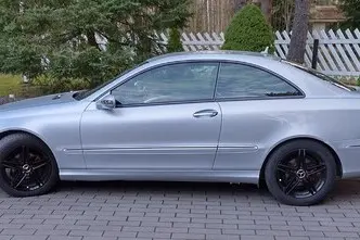 Mercedes-Benz CLK 220, 2.1, 110 kW, diesel, automatic, rear-wheel drive