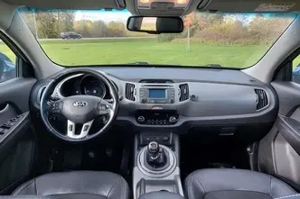 Kia Sportage, 1.7, 85 kW, diesel, manual, front-wheel drive