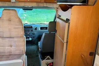 Mercedes-Benz Sprinter, 95 kW, diesel, manual, rear-wheel drive