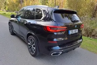 BMW X5, 3.0, 210 kW, дизель, автомат, полный привод