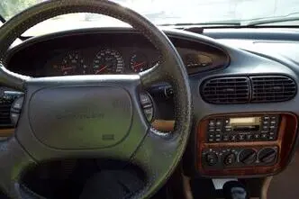 Chrysler Stratus, 2.5, 120 kW, petrol, automatic, front-wheel drive