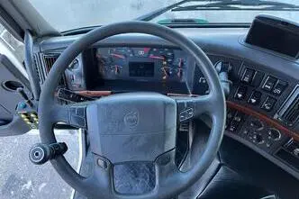 Volvo FM 440 6x2*4, 324 kW, дизель, автомат